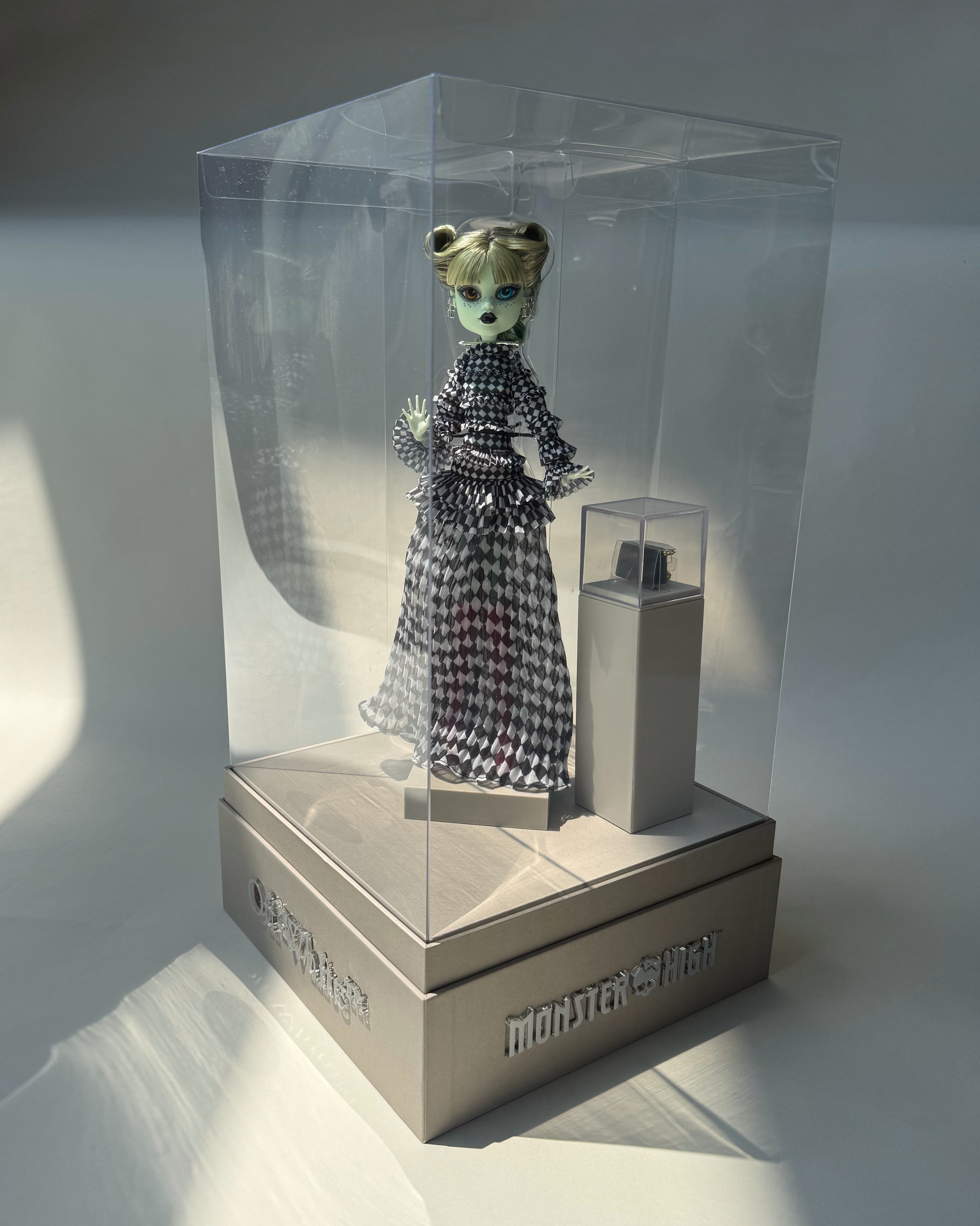 Off-White x Monster High Harmonie Ghoul Doll