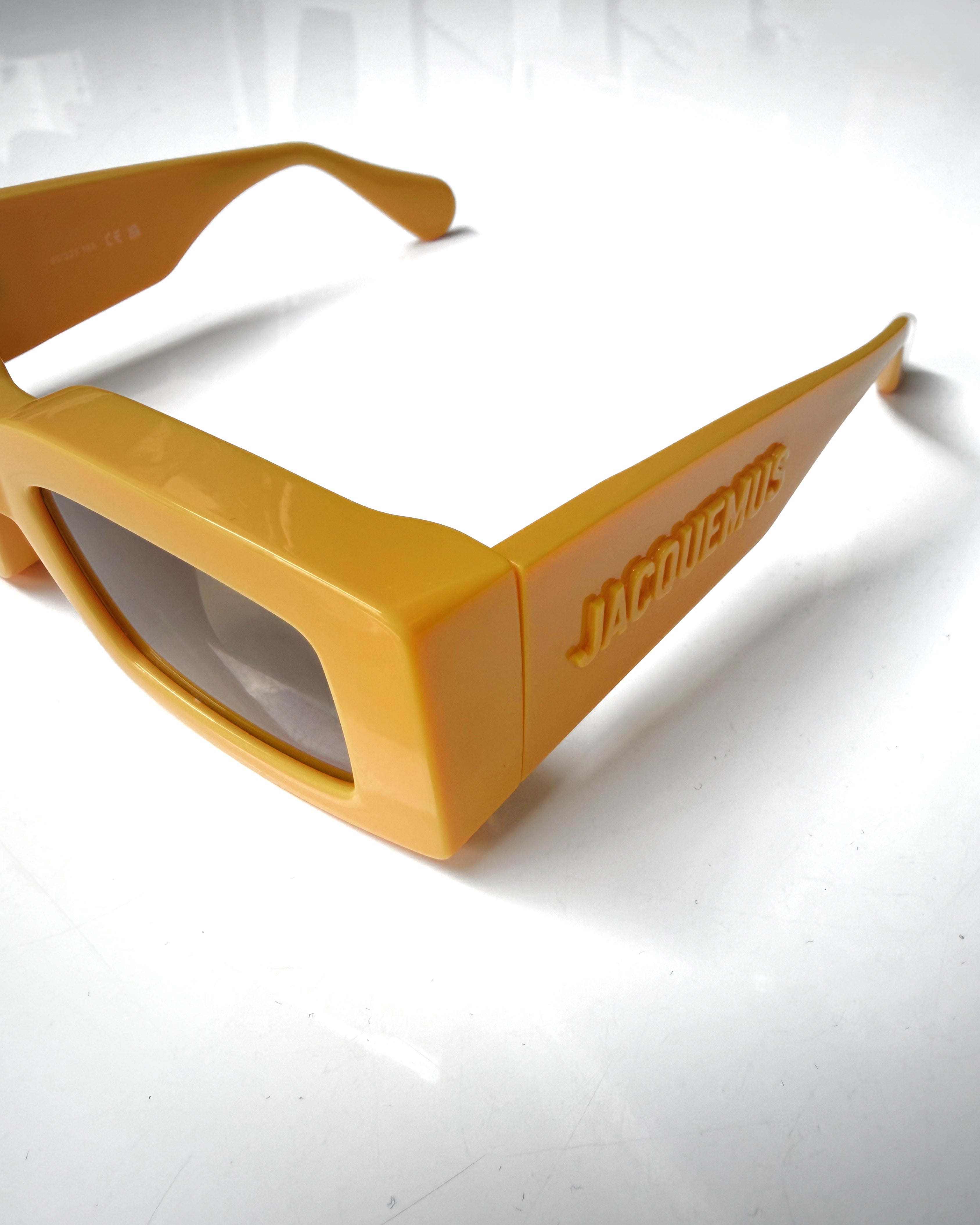 Lentes de sol JACQUEMUS