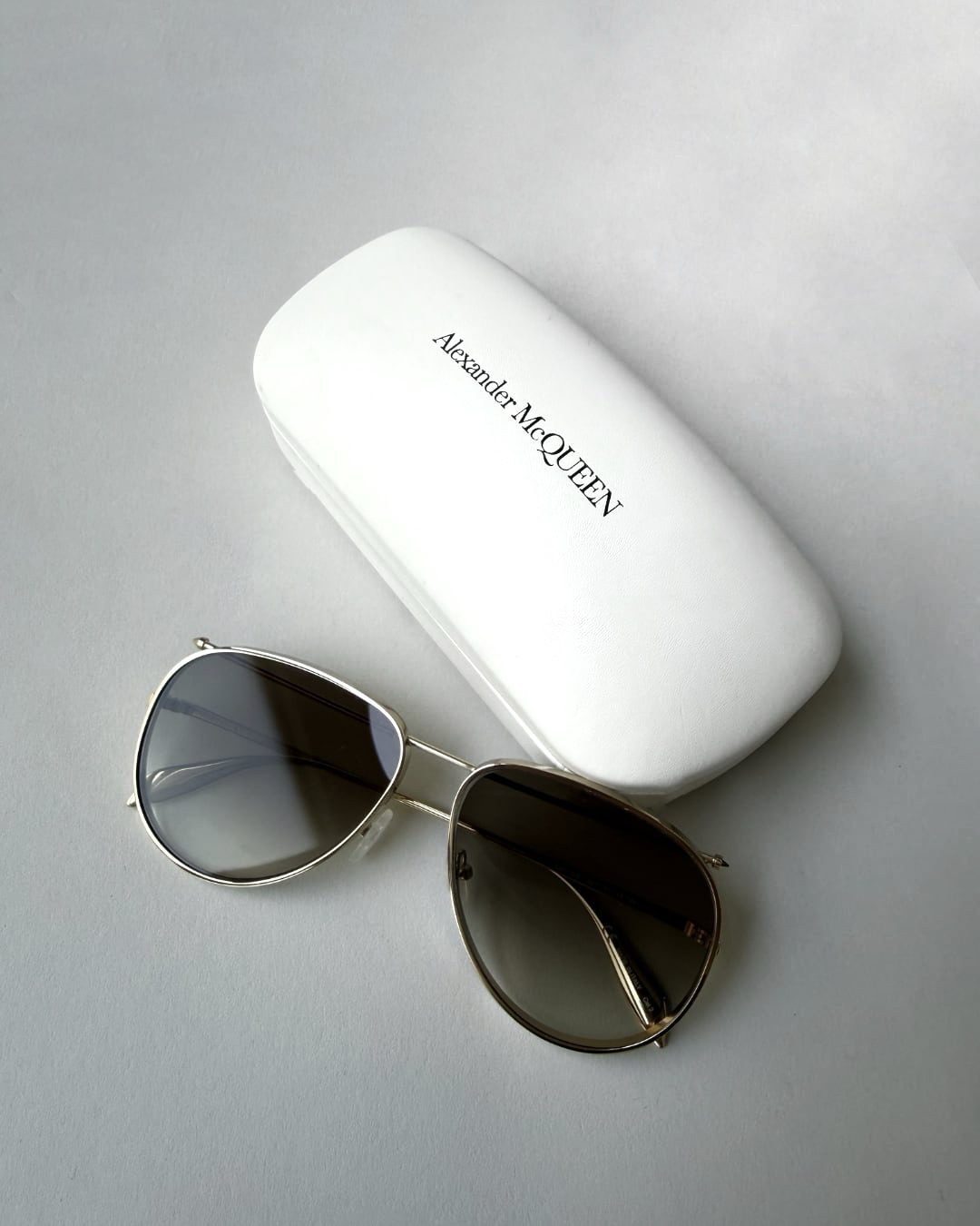 Lentes de sol ALEXANDER MCQUEEN