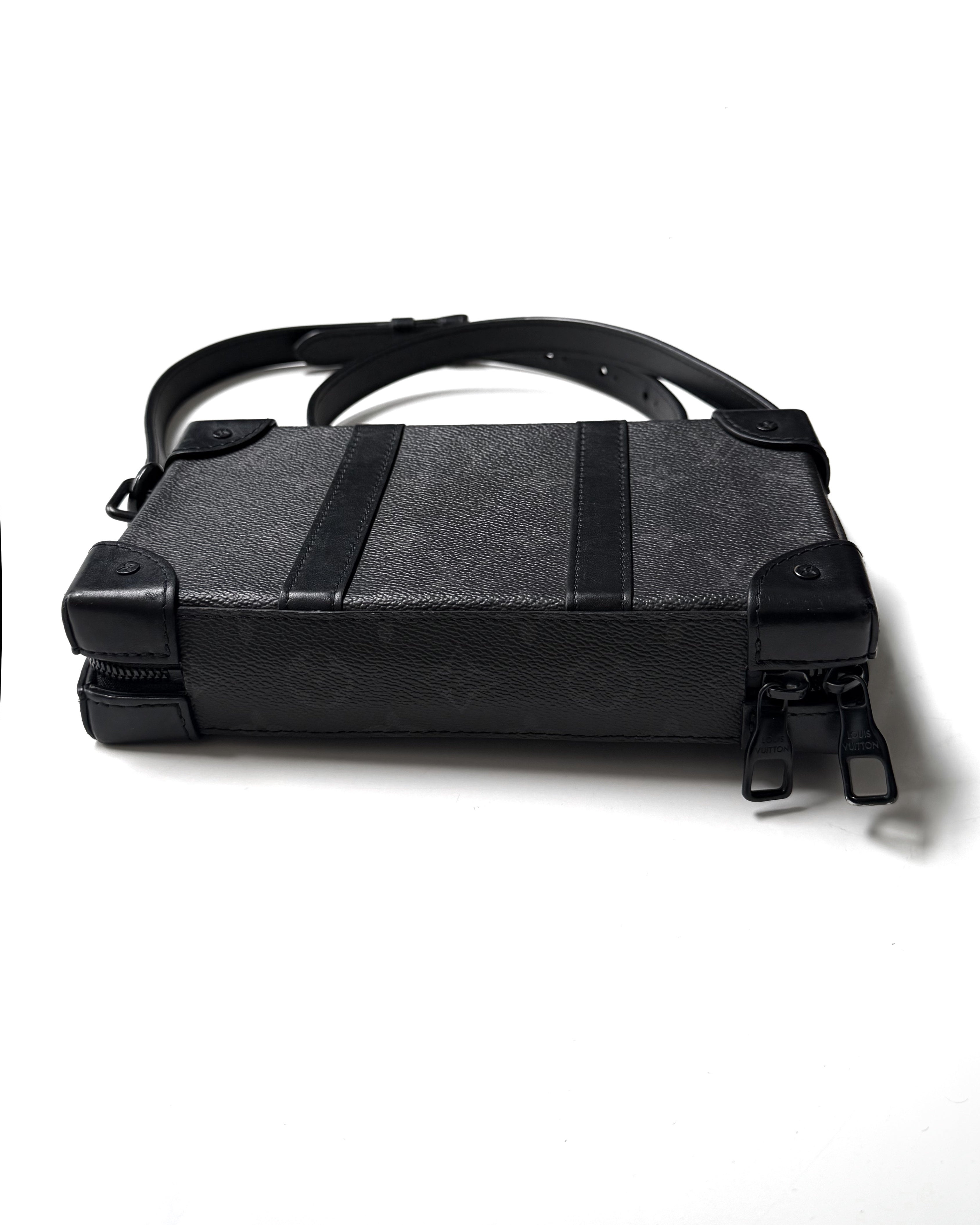 Bolsa de hombro eclipse LOUIS VUITTON