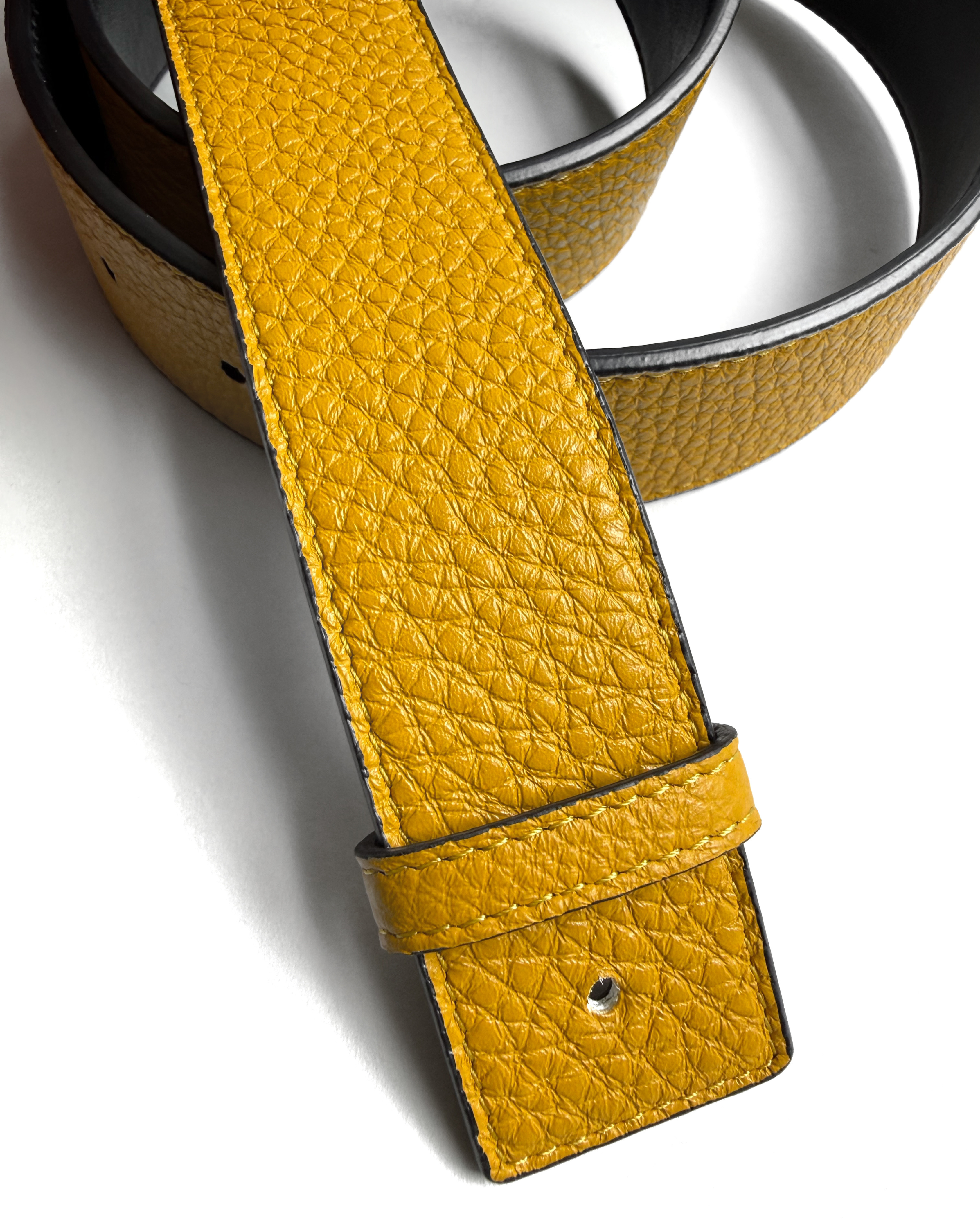 Cinturón FENDI