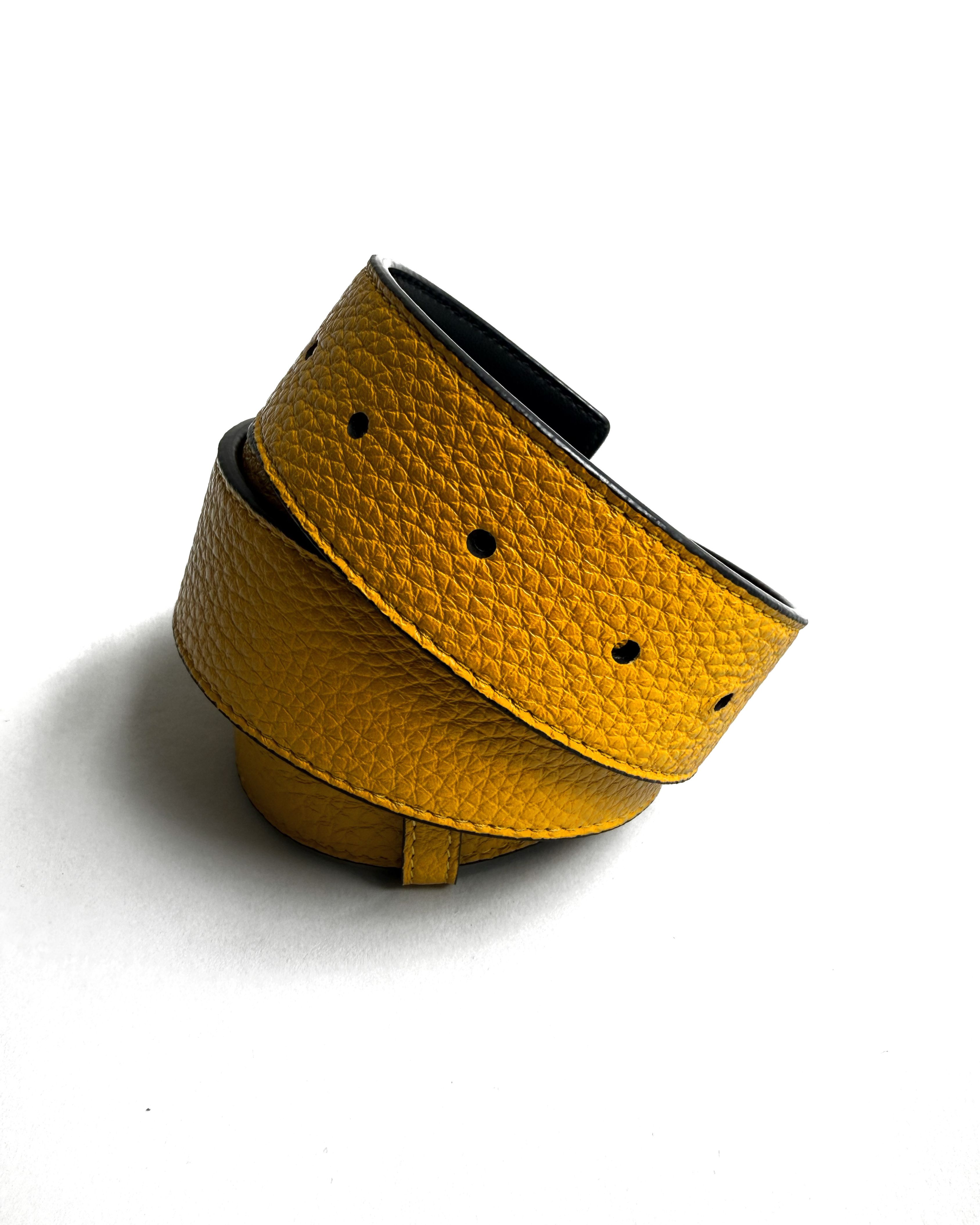 Cinturón FENDI
