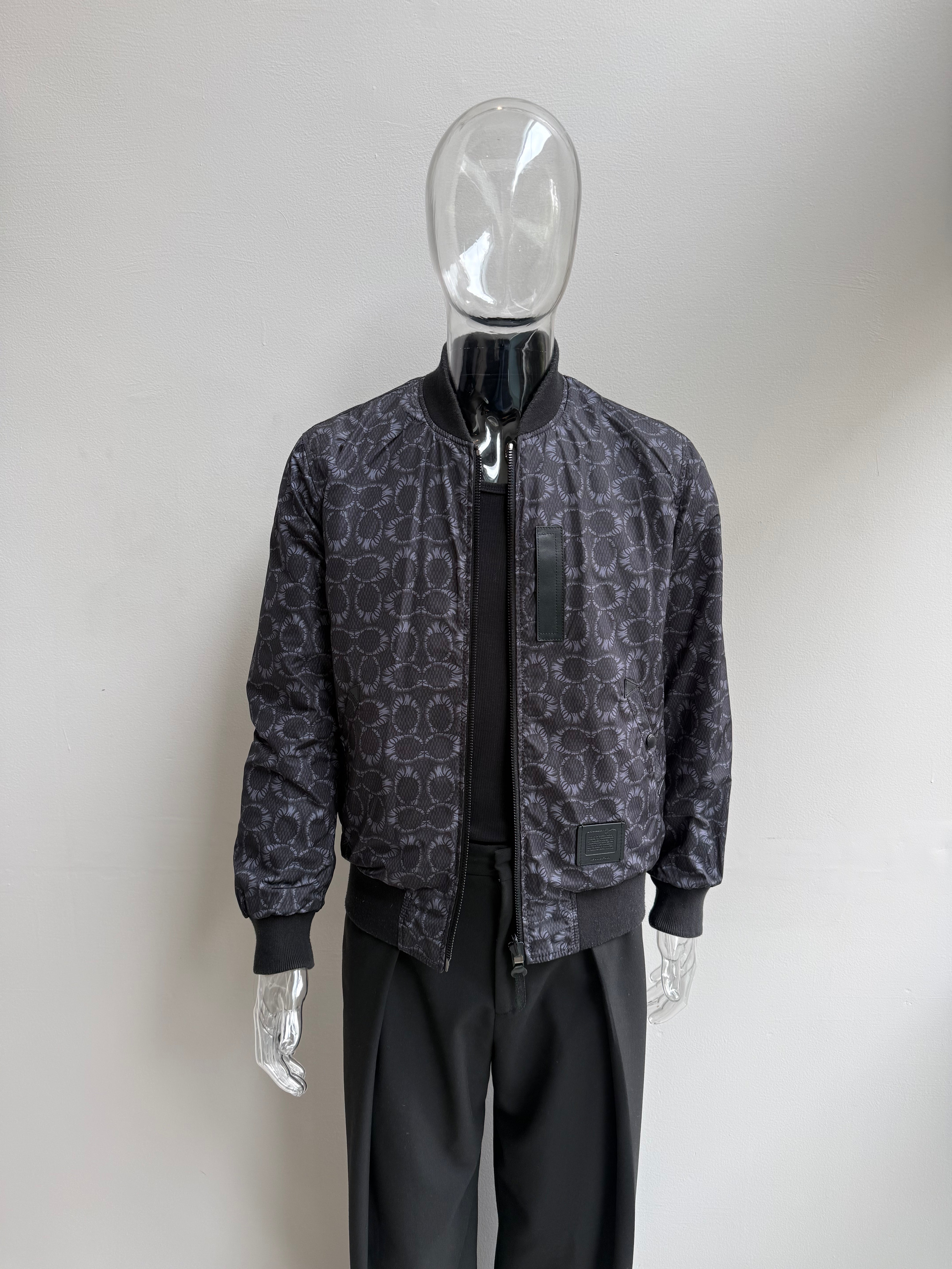 Chaqueta COACH x MICHAEL B. JORDAN