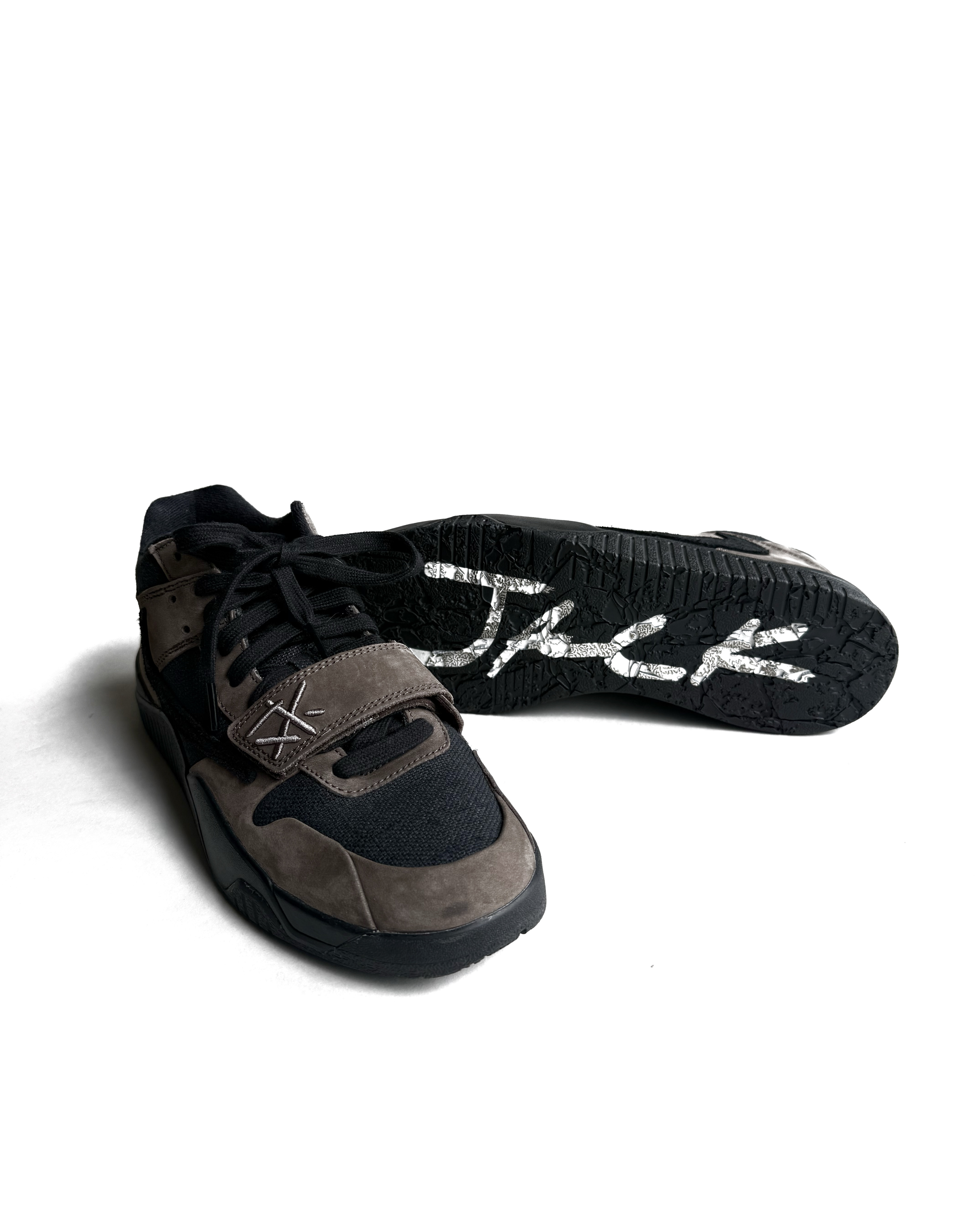Tenis TRAVIS SCOTT x JORDAN