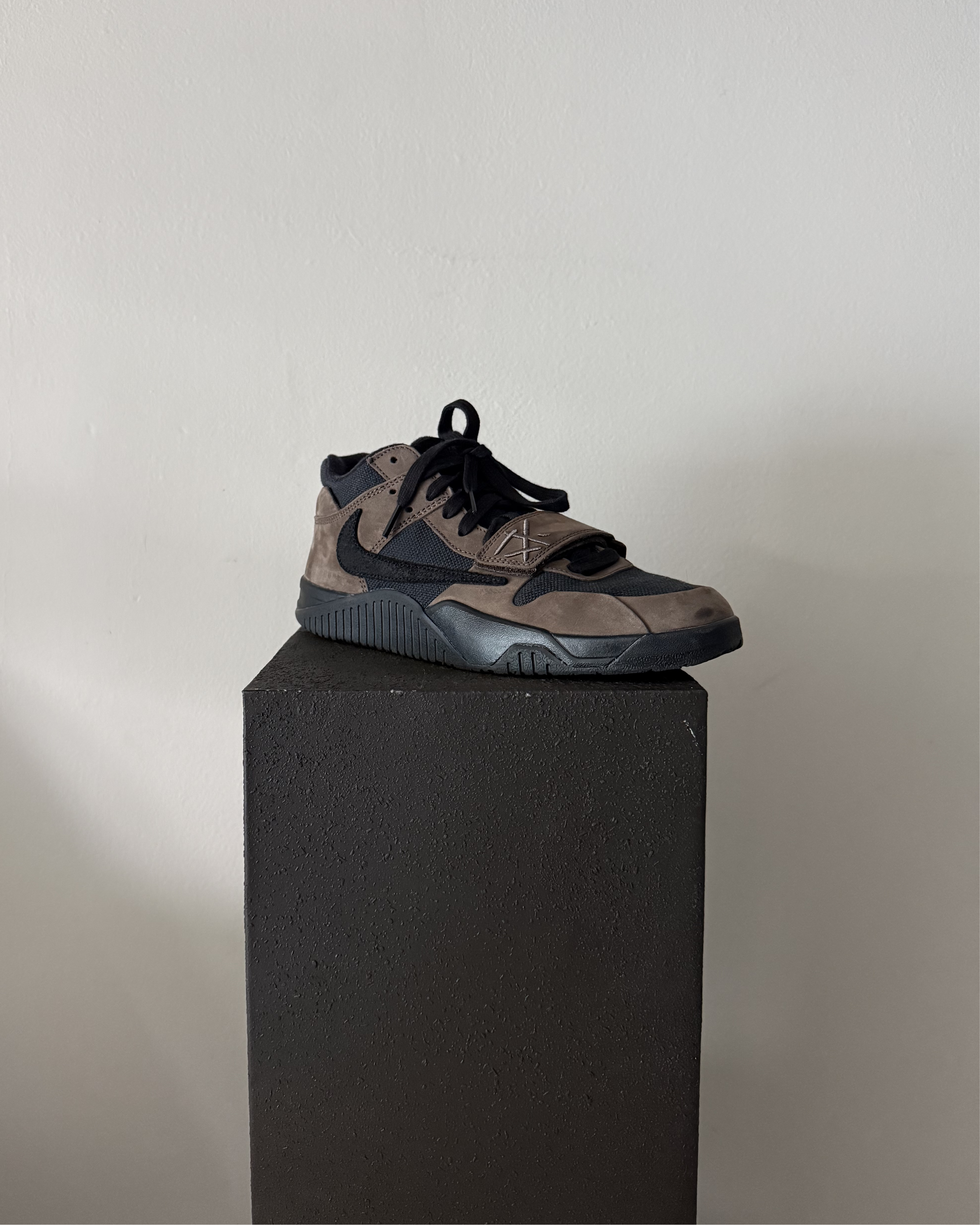 Tenis TRAVIS SCOTT x JORDAN