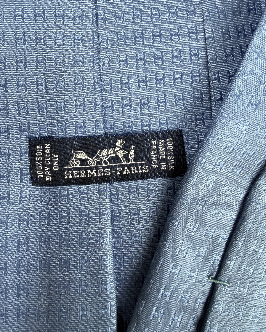 Corbata HERMÈS