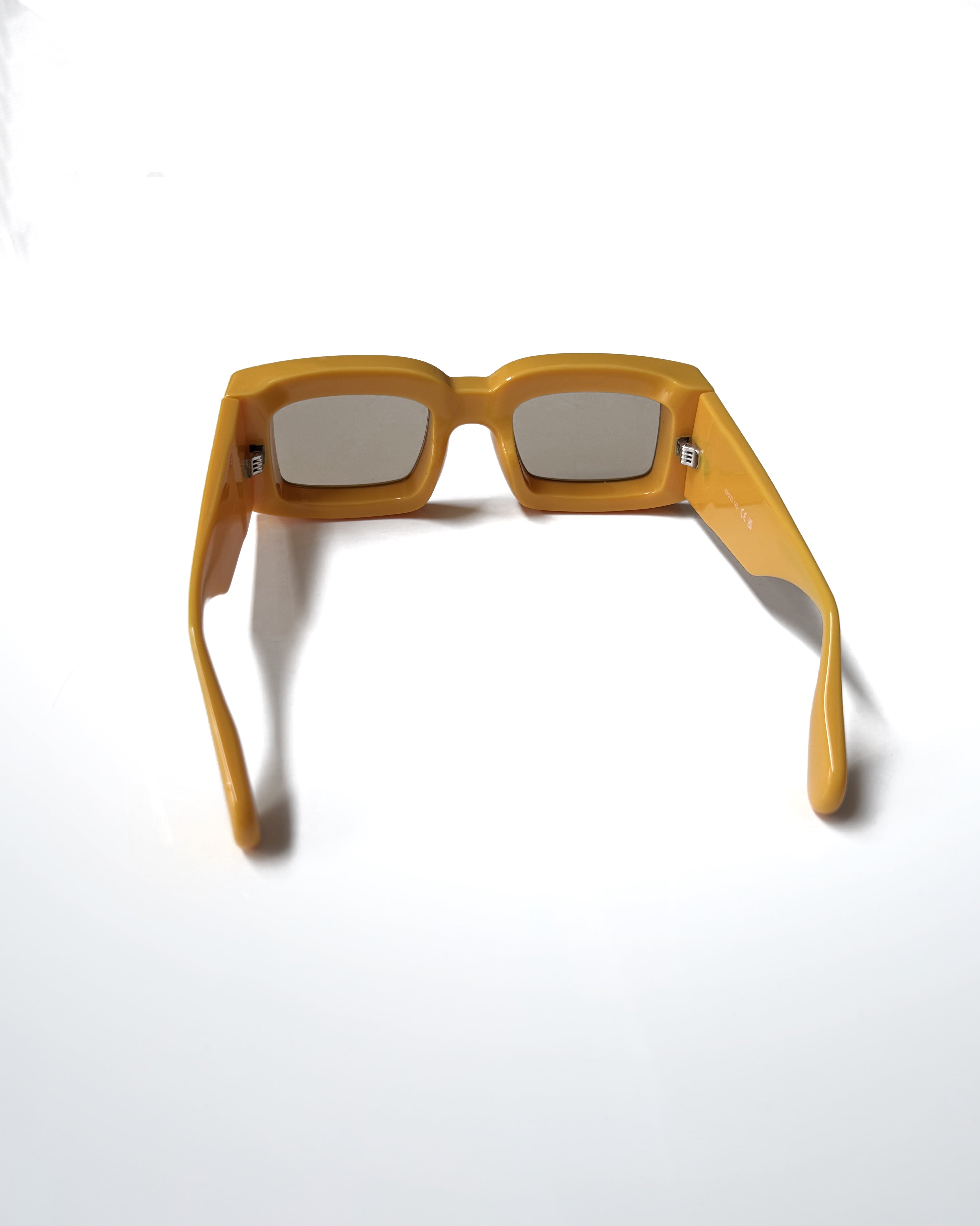 Lentes de sol JACQUEMUS