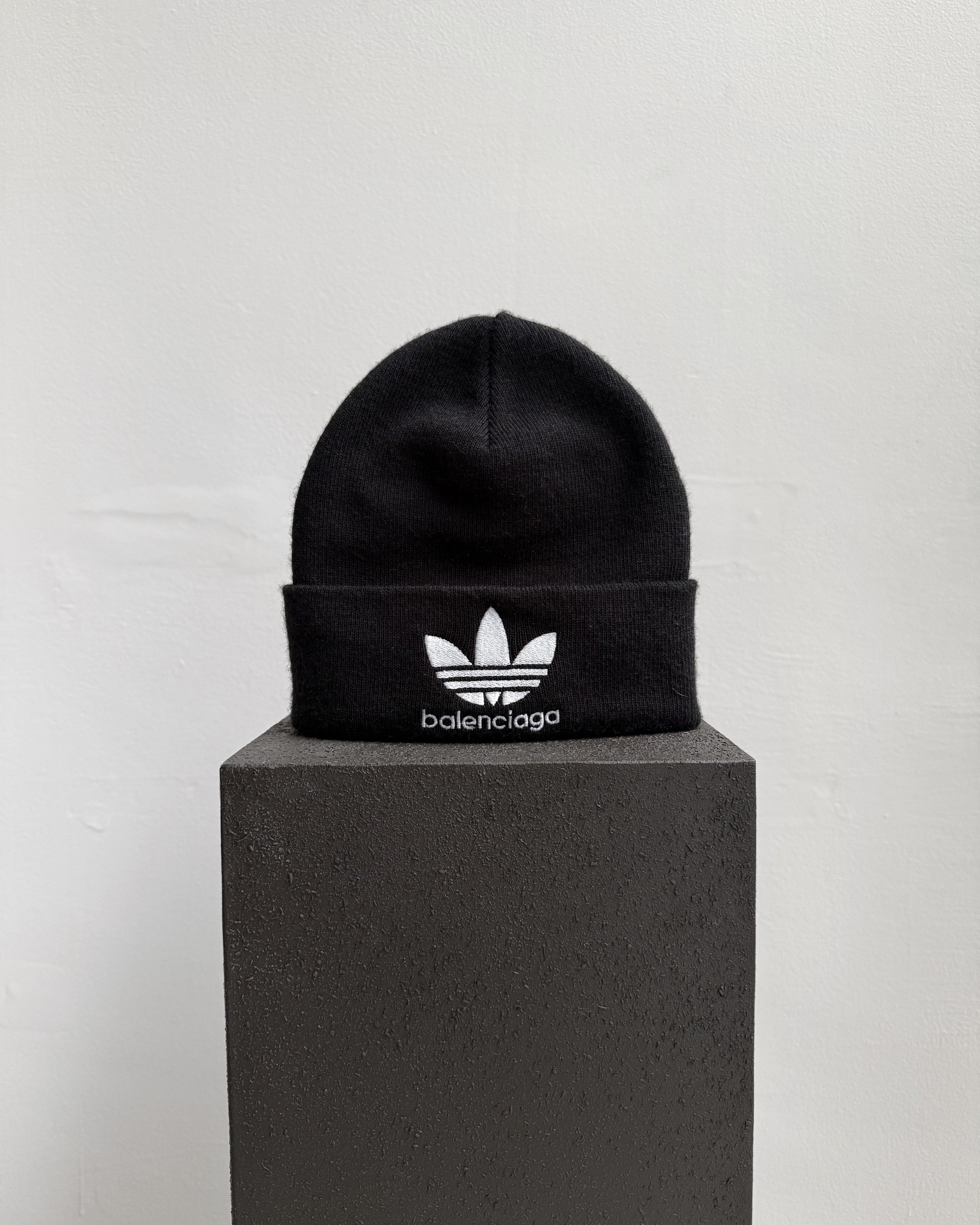 Gorro ADIDAS x BALENCIAGA