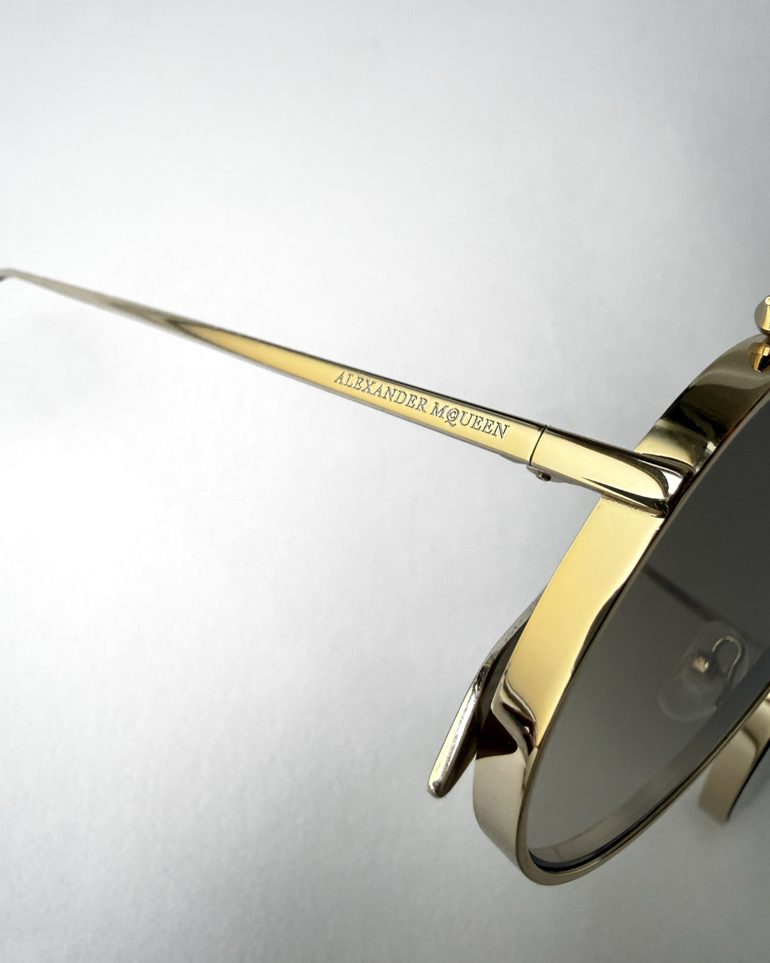 Lentes de sol ALEXANDER MCQUEEN