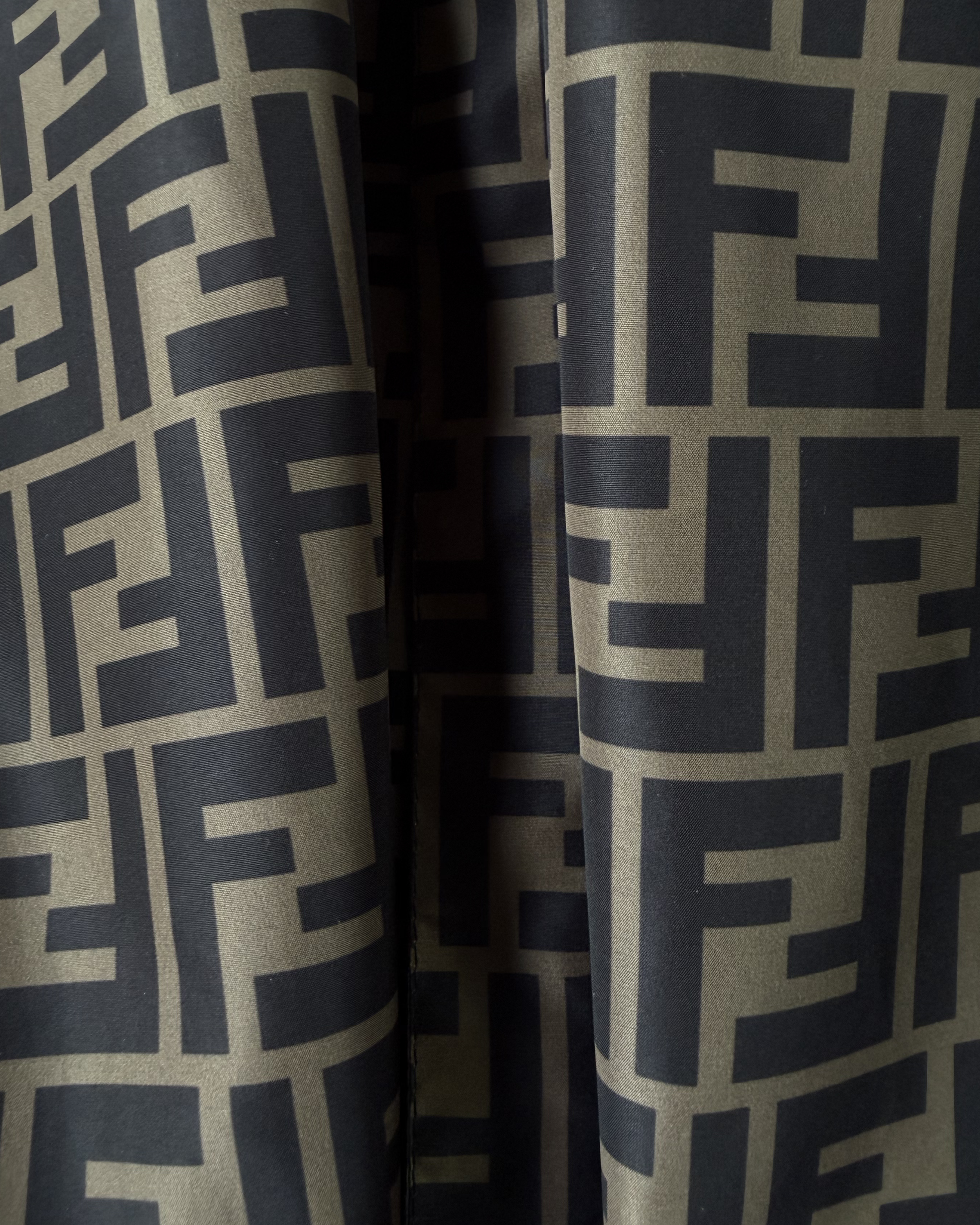 Chamarra reversible FENDI