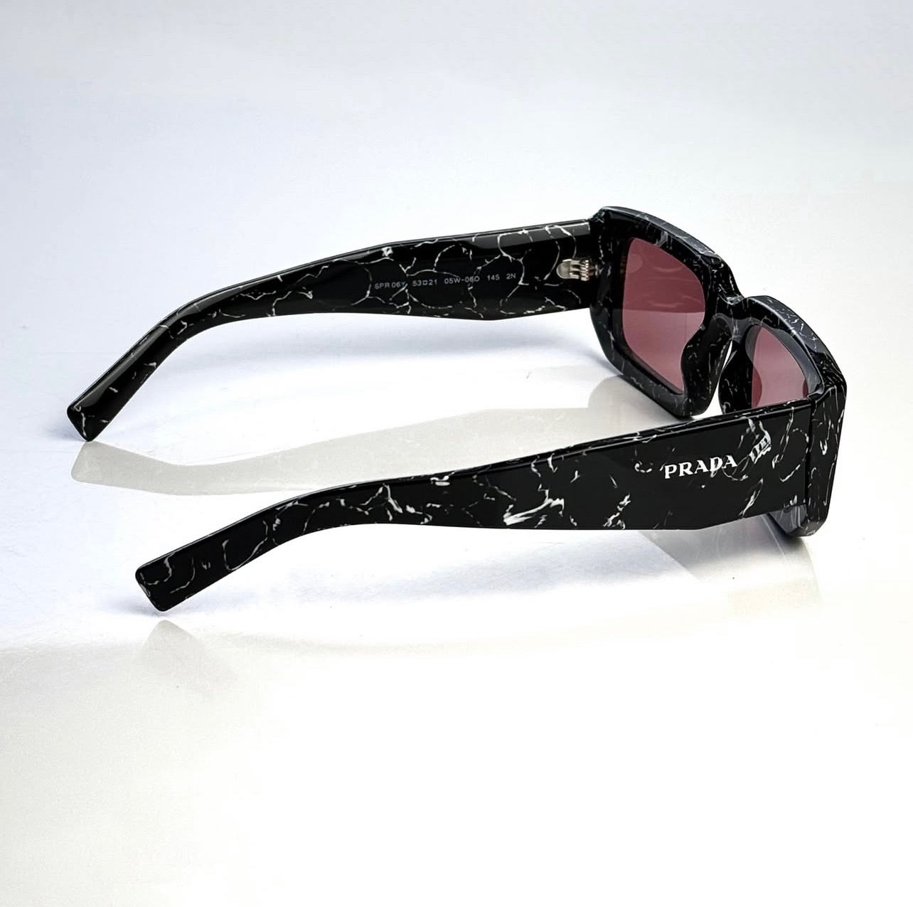 Lentes de sol PRADA