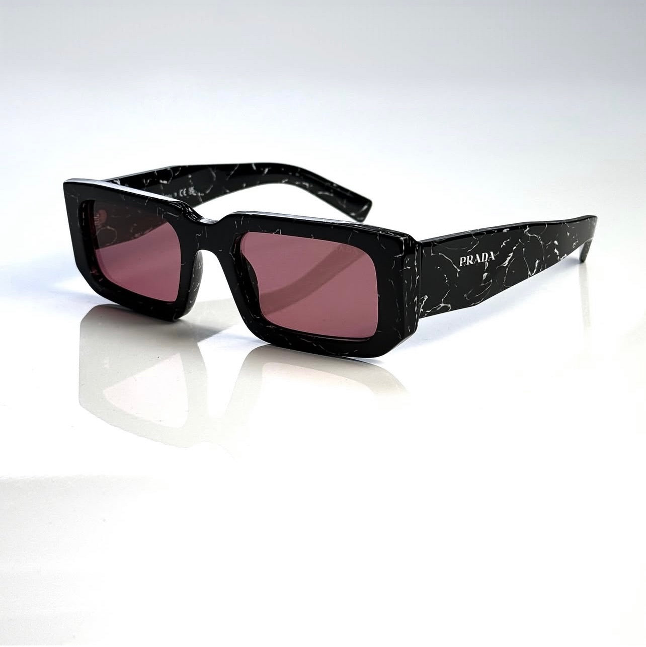 Lentes de sol PRADA
