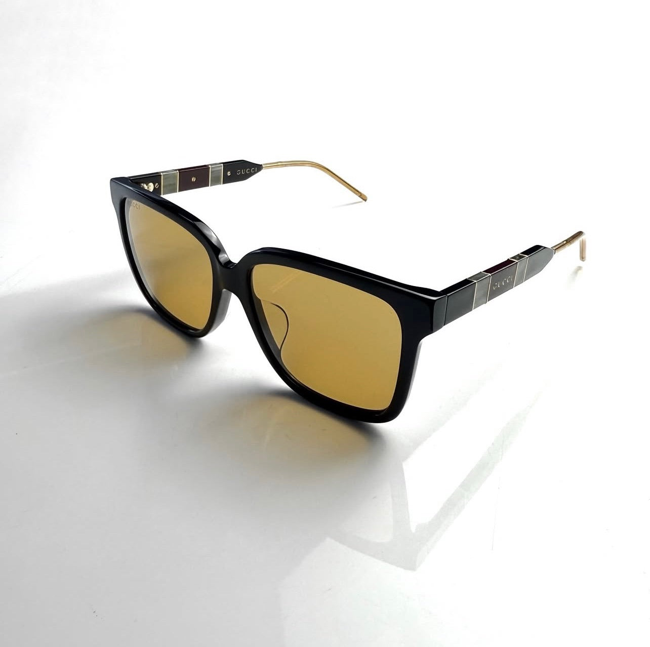 Lentes de sol GUCCI