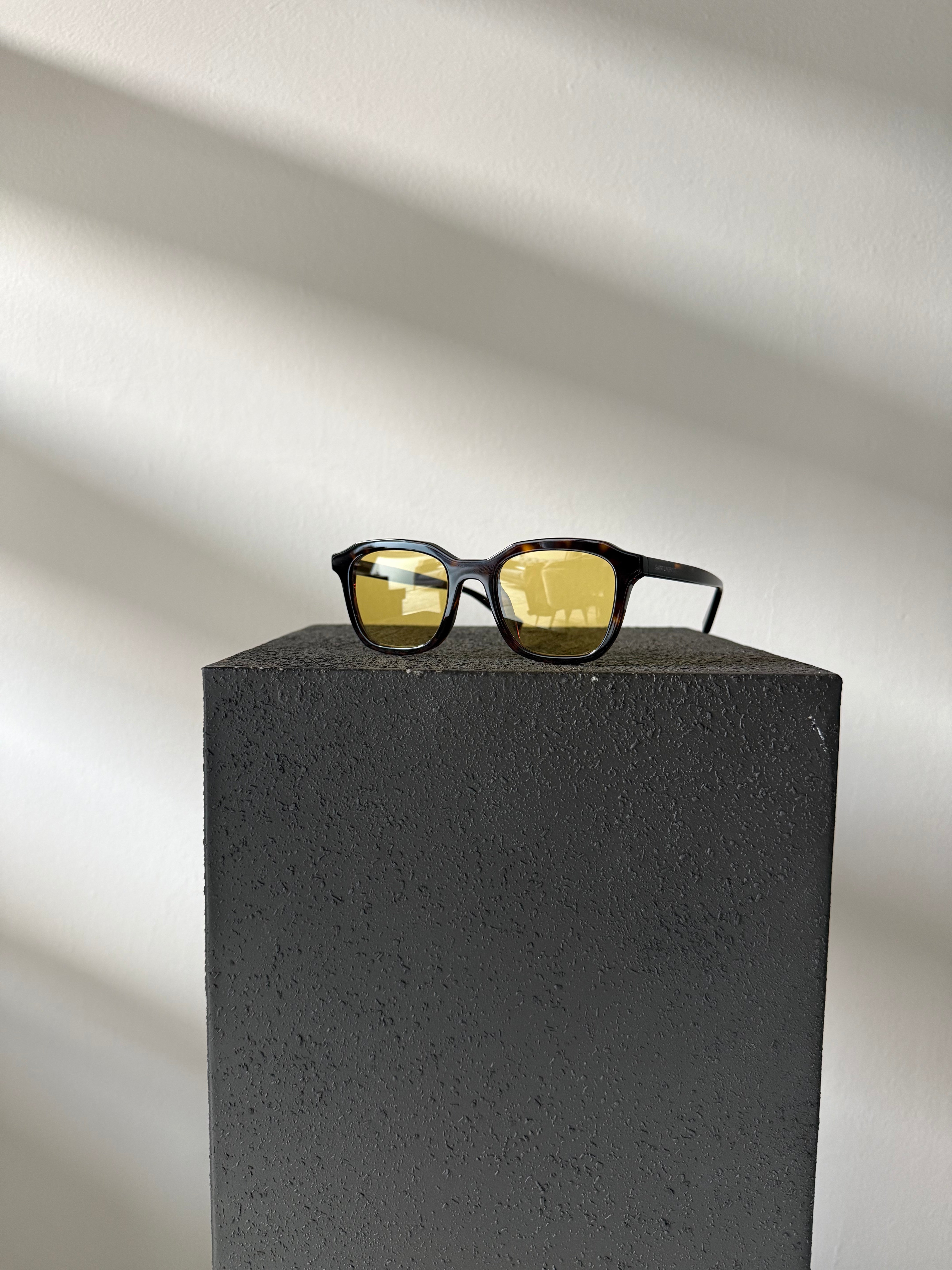 Lentes SAINT LAURENT