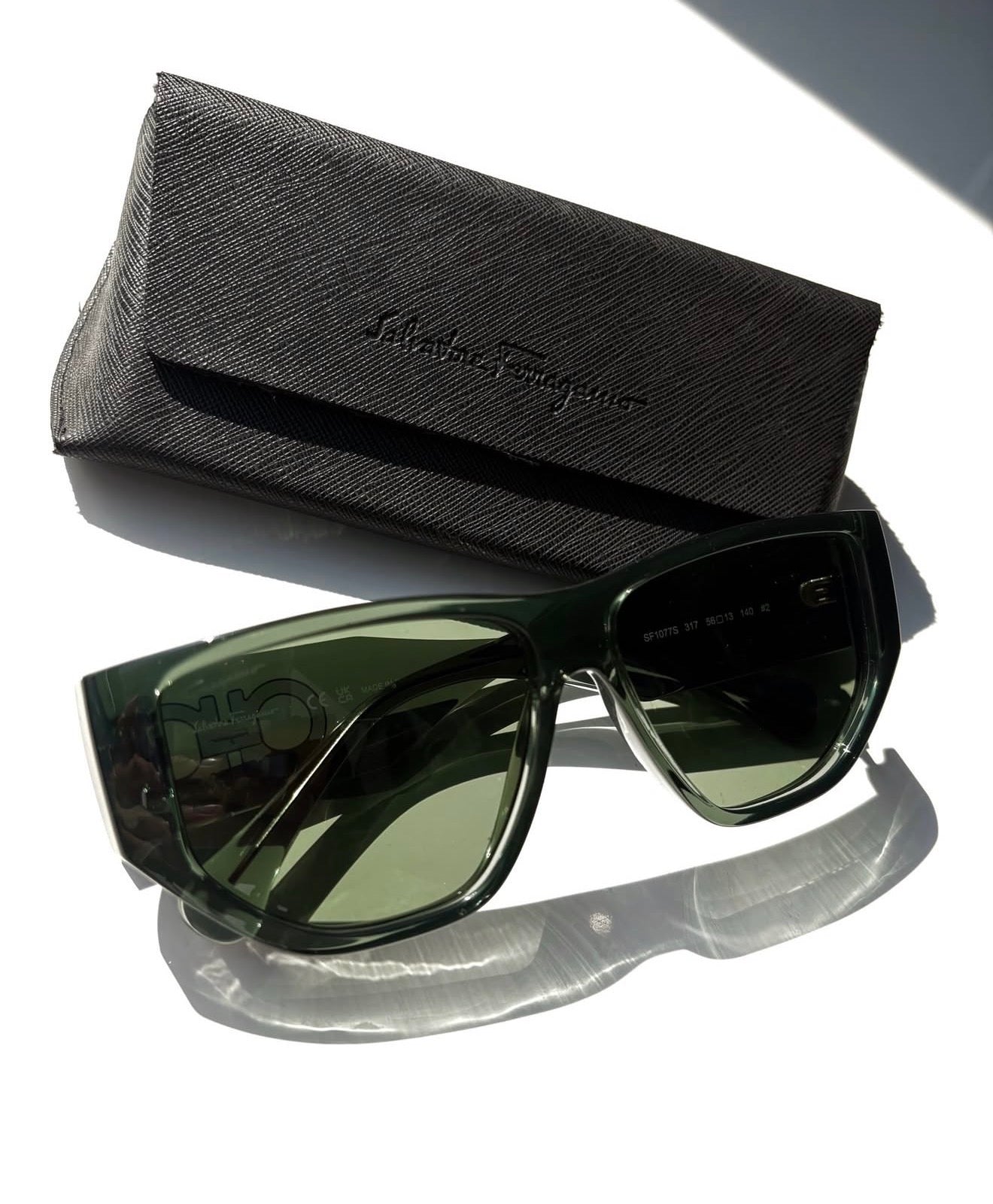 Lentes de sol FERRAGAMO