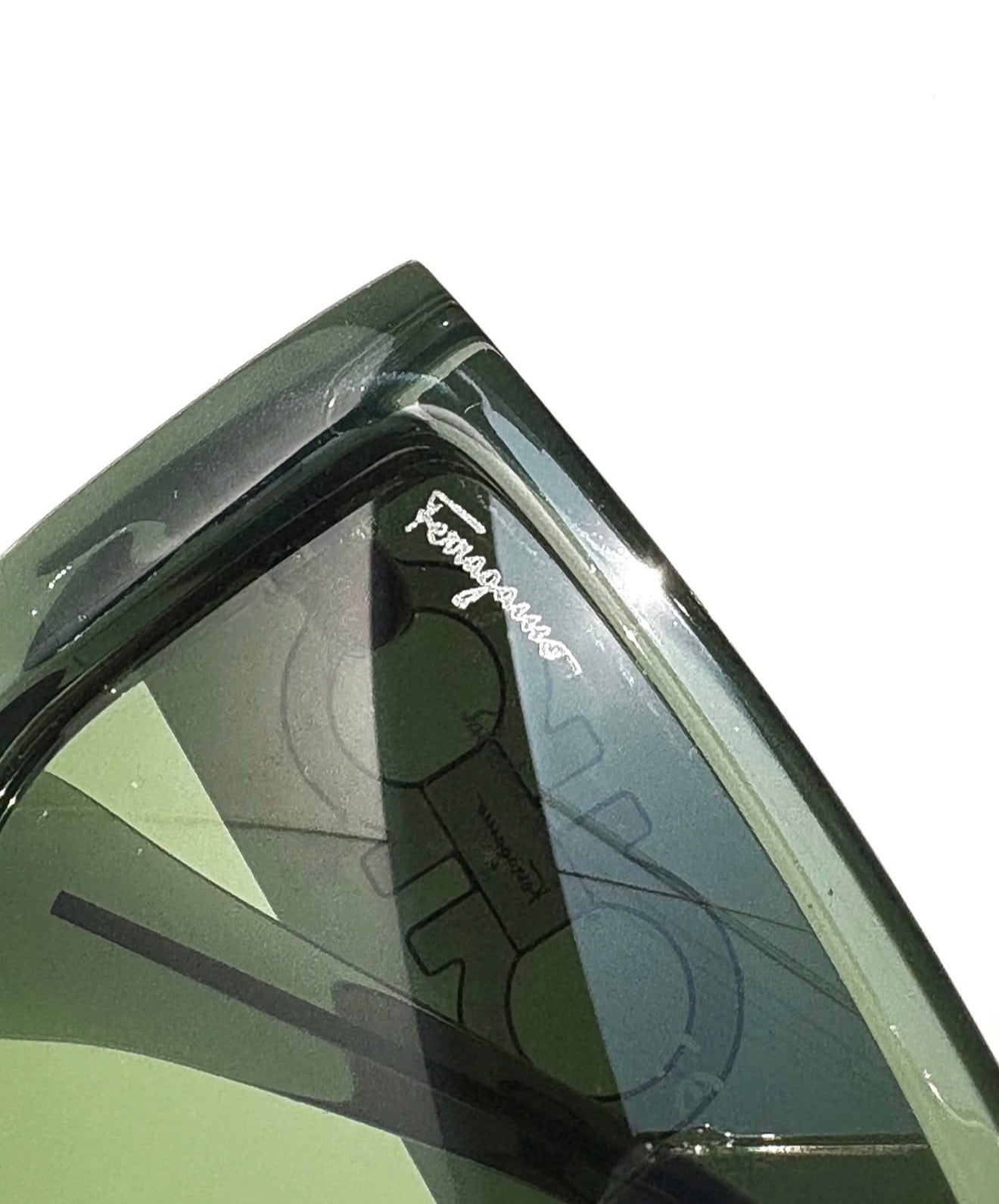 Lentes de sol FERRAGAMO