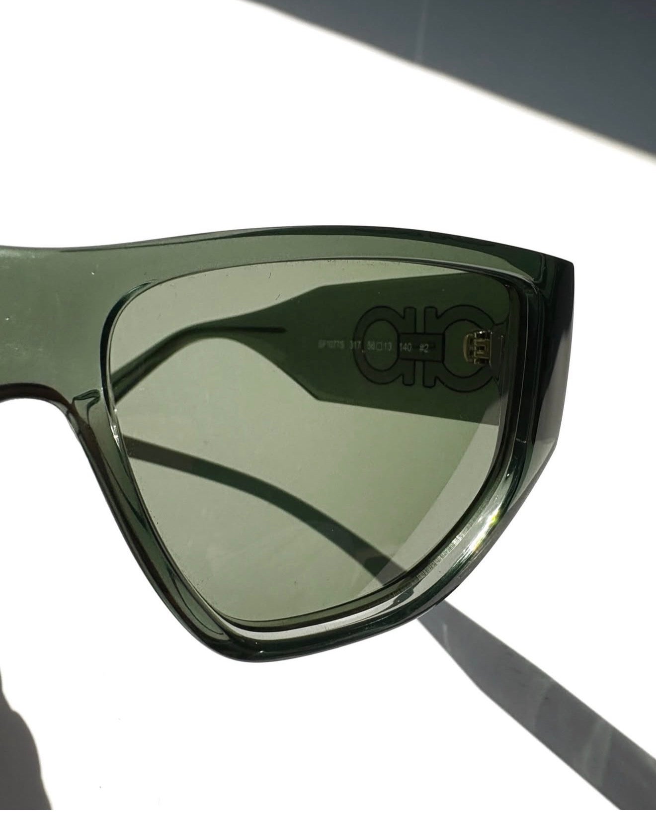 Lentes de sol FERRAGAMO