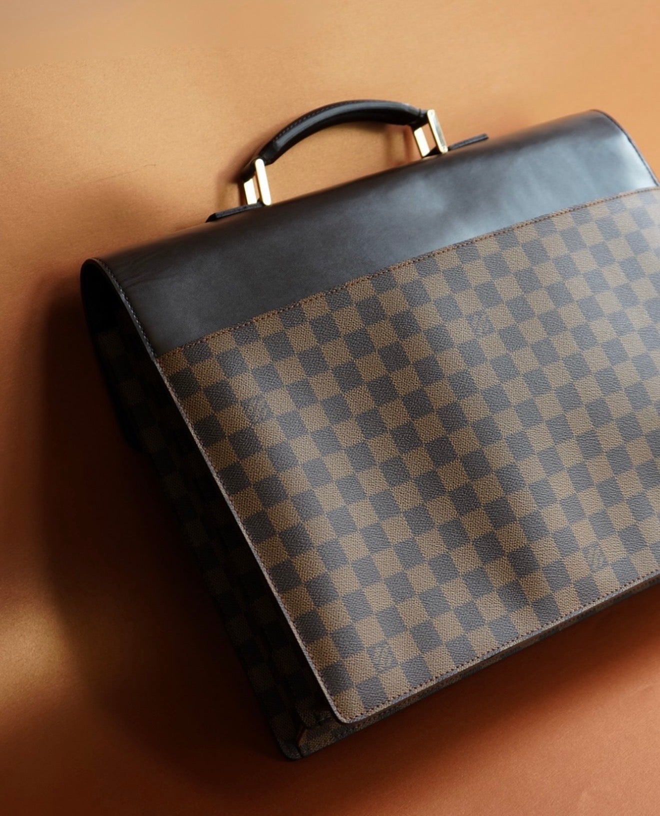 Maletín LOUIS VUITTON