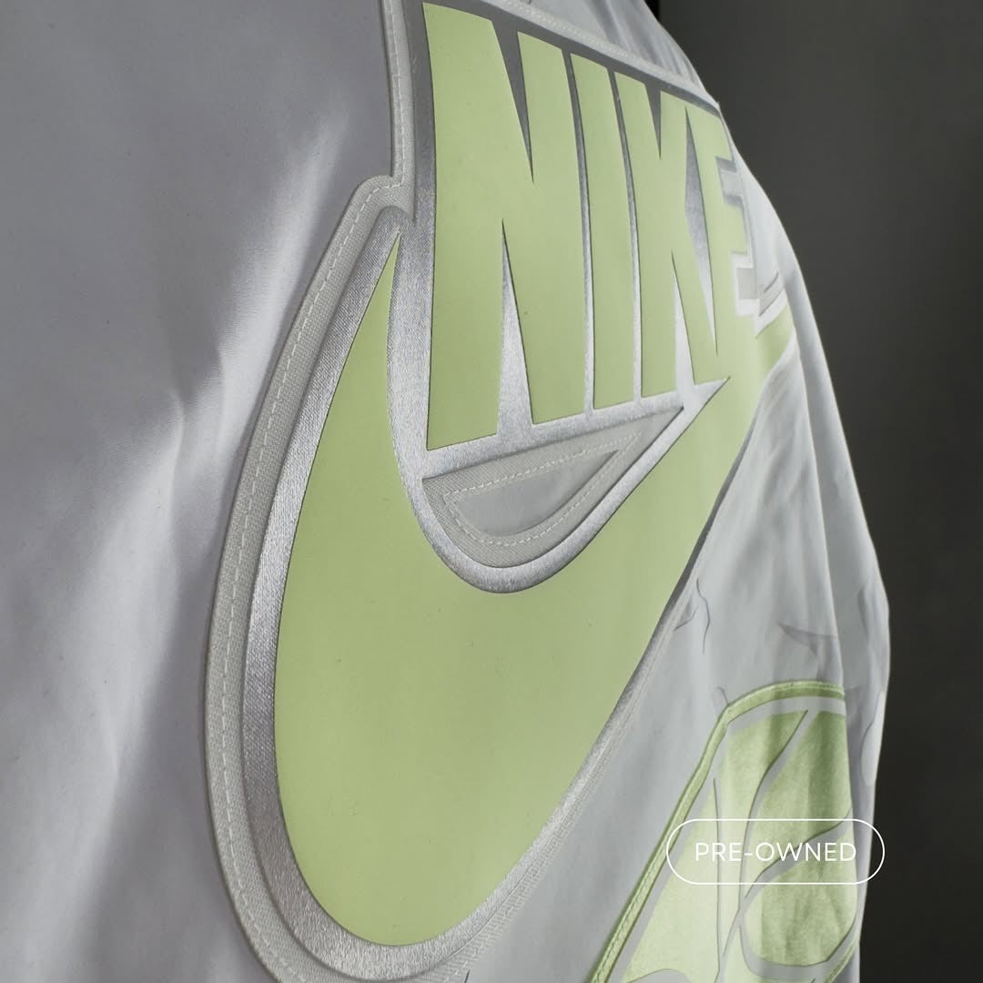 Chaqueta NIKE x PIGALLE